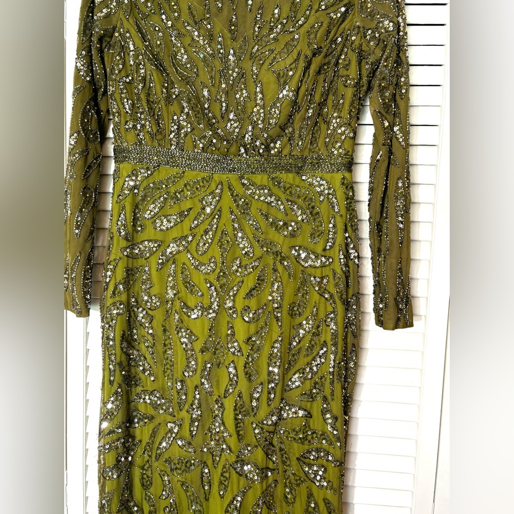 NWT Mac Duggal  5124 Green/Olive
Beaded Long Sleeve Evening Gown 8 - Picture 10 of 14